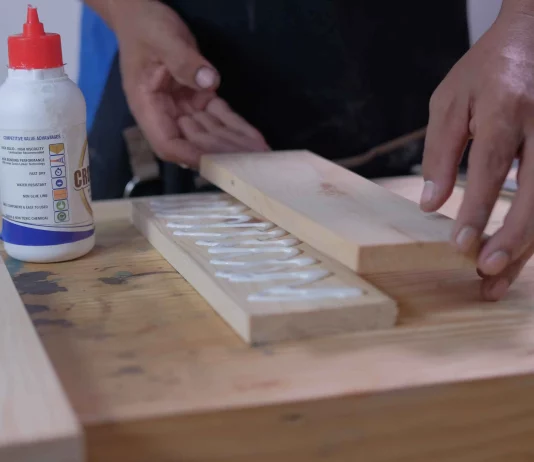 Perekat kayu laminasi tahan lama