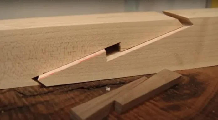 Sambungan Kayu Bibir Lurus untuk Memperpanjang Balok