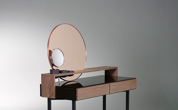 meja rias minimalis