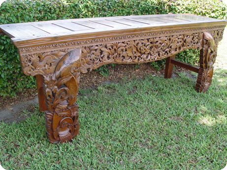 meja kayu jati ukiran tradisional
