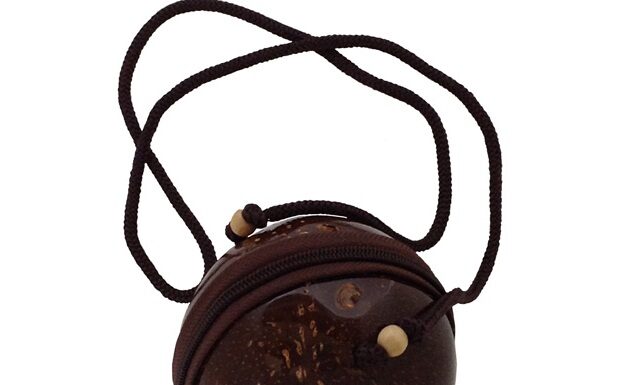 cara membuat tas dari batok kelapa