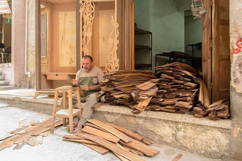 veneer untuk mempercantik furniture kayu